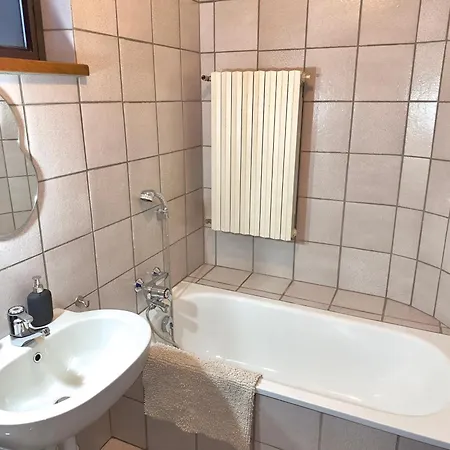 Сasa de vacaciones Casa Incantevole -ski - Box Auto